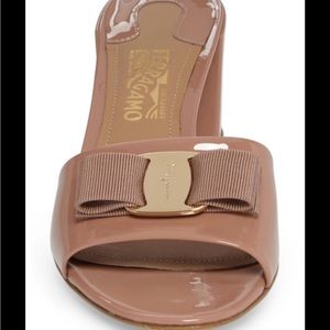 Ferragamo Eolie Patent Slide sandal 91/2